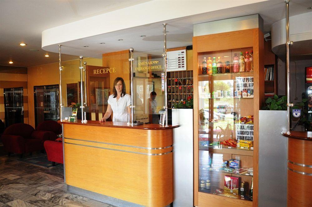 Hotel Panon Hodonín Εξωτερικό φωτογραφία