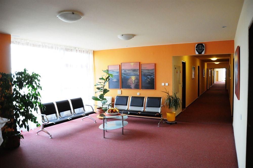 Hotel Panon Hodonín Εξωτερικό φωτογραφία