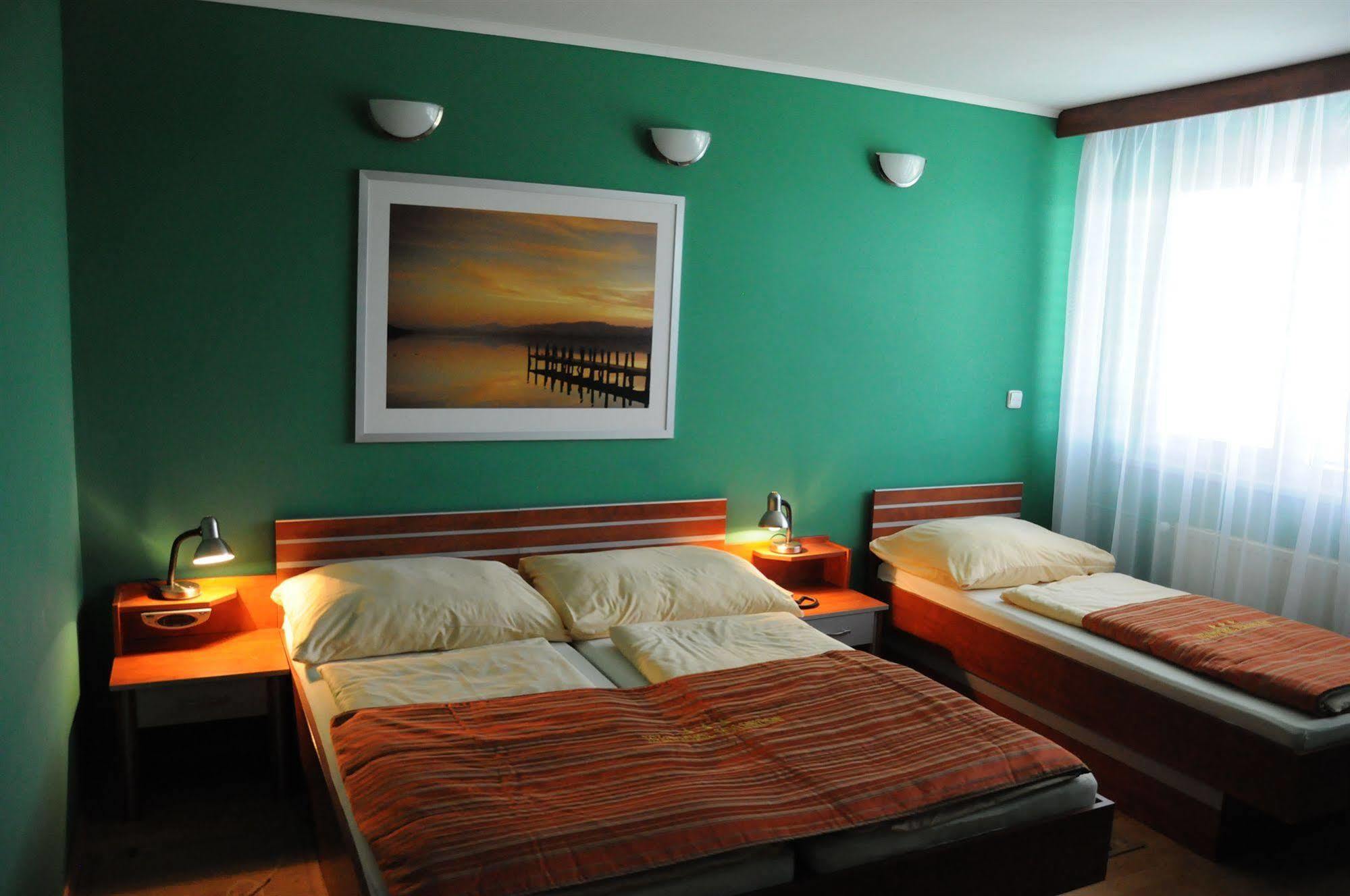 Hotel Panon Hodonín Εξωτερικό φωτογραφία