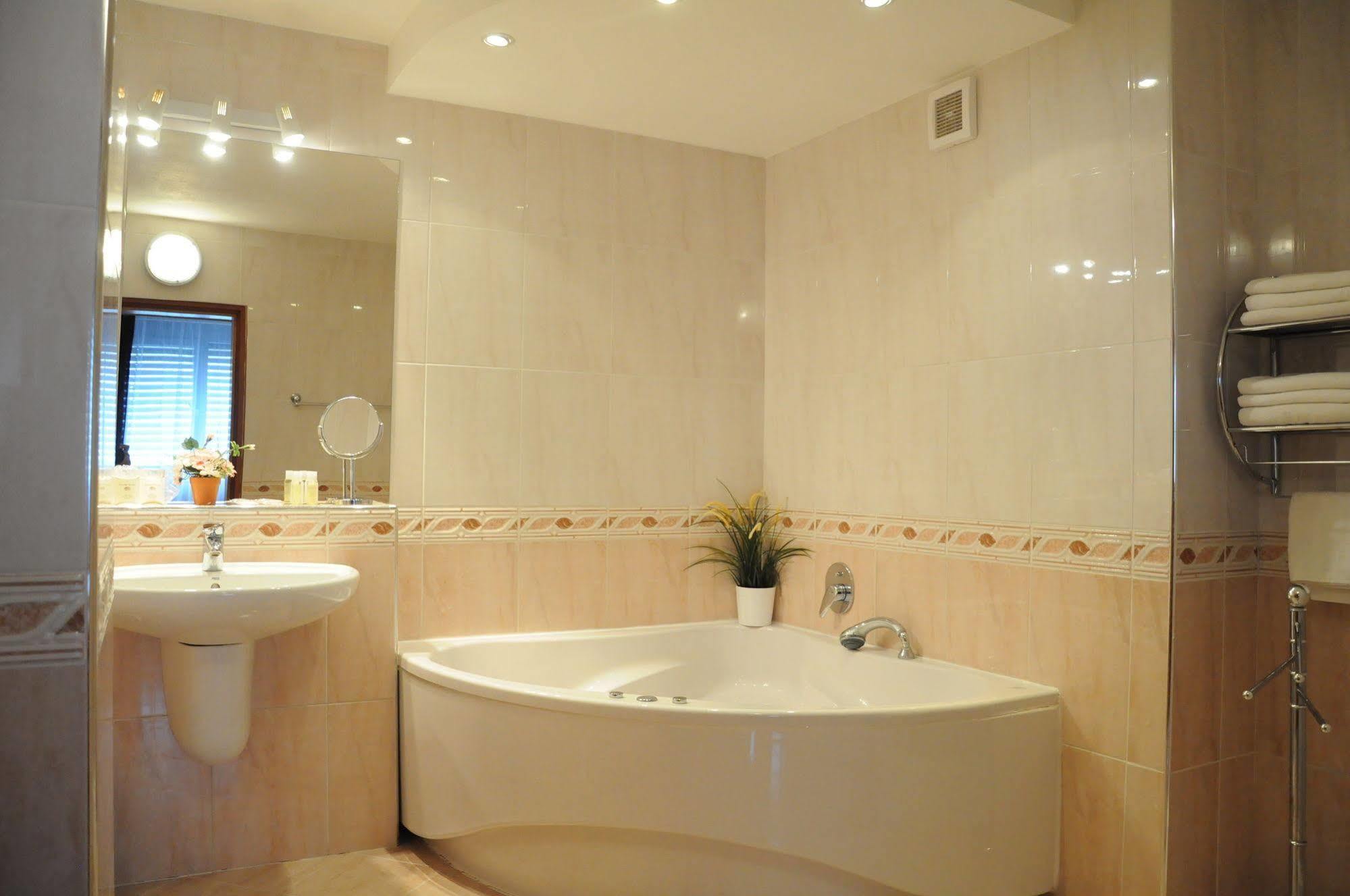 Hotel Panon Hodonín Εξωτερικό φωτογραφία